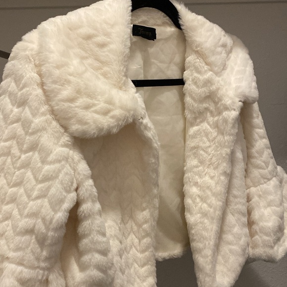 Tacera faux fur 3/4 cropped jacket - Picture 4 of 7